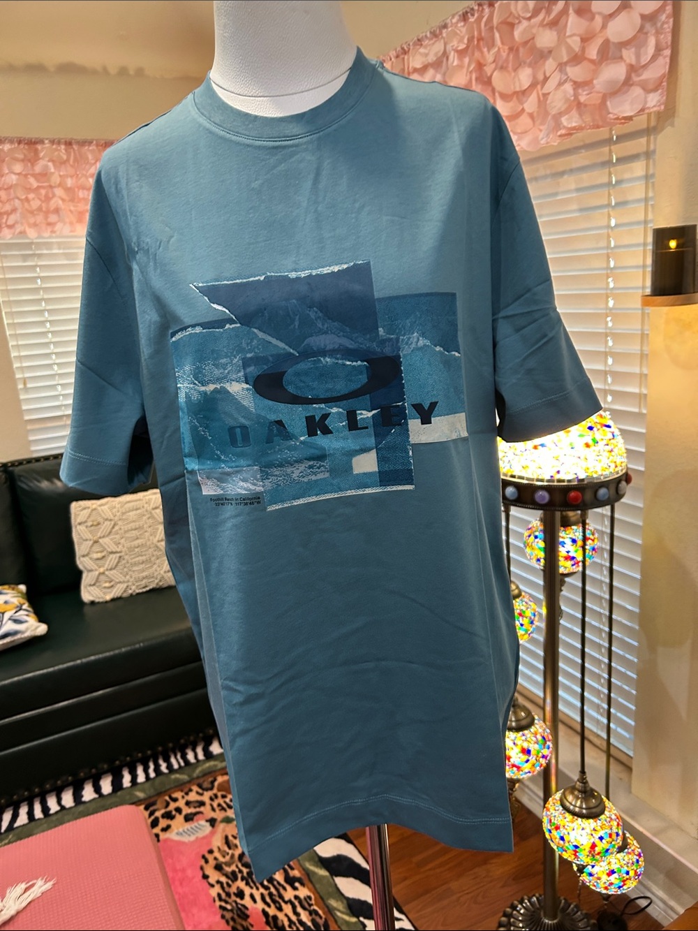 Oakley Men's Teal Graphic Logo Short Sleeve Tee